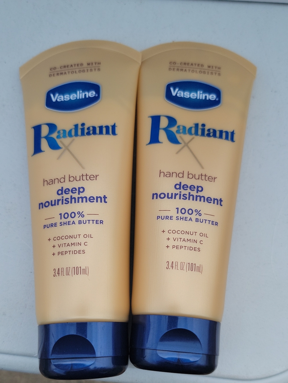 Radiant Hand Butter Deep Nourishment -bundle
